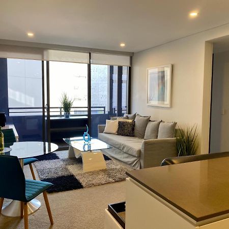 Governor Luxe 1 Bedroom Apartment In The Heart Of Barton Wifi Gym Wine Secure Parking Canberra Kingston Kültér fotó
