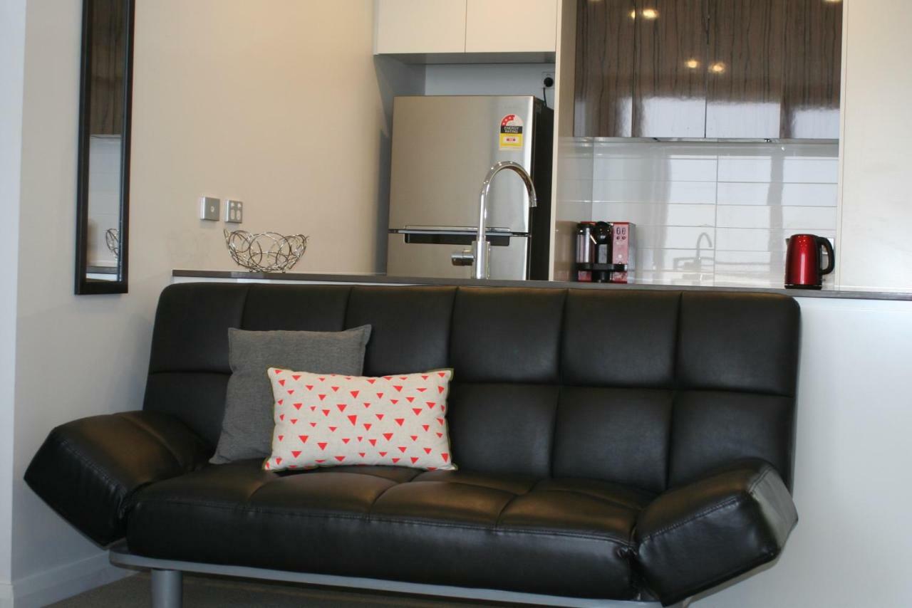 Governor Luxe 1 Bedroom Apartment In The Heart Of Barton Wifi Gym Wine Secure Parking Canberra Kingston Kültér fotó