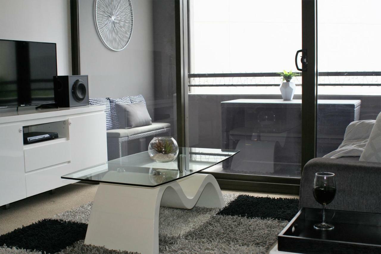 Governor Luxe 1 Bedroom Apartment In The Heart Of Barton Wifi Gym Wine Secure Parking Canberra Kingston Kültér fotó