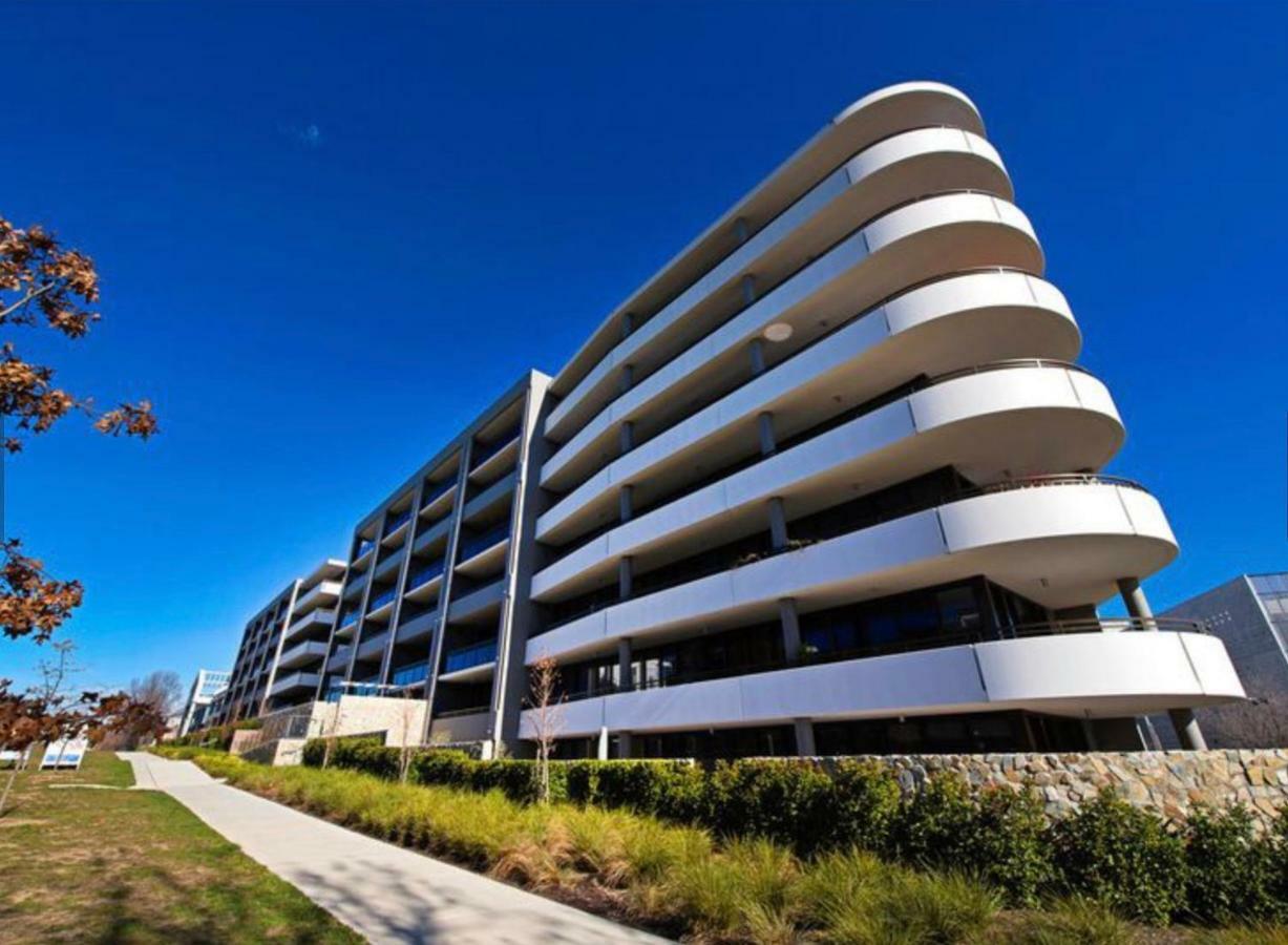 Governor Luxe 1 Bedroom Apartment In The Heart Of Barton Wifi Gym Wine Secure Parking Canberra Kingston Kültér fotó