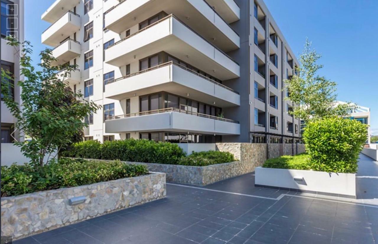 Governor Luxe 1 Bedroom Apartment In The Heart Of Barton Wifi Gym Wine Secure Parking Canberra Kingston Kültér fotó